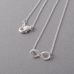 Choker Number Eight Necklace