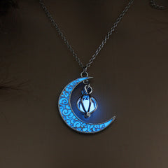 Shine Moon Stone Charm Necklace
